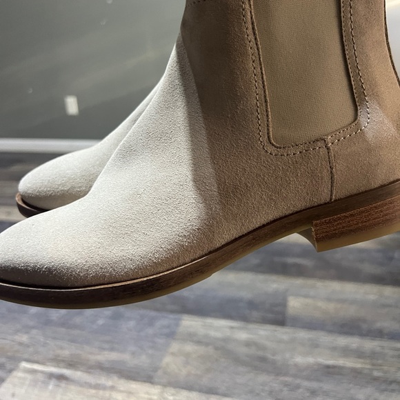 Geox - Picture 9 of 11